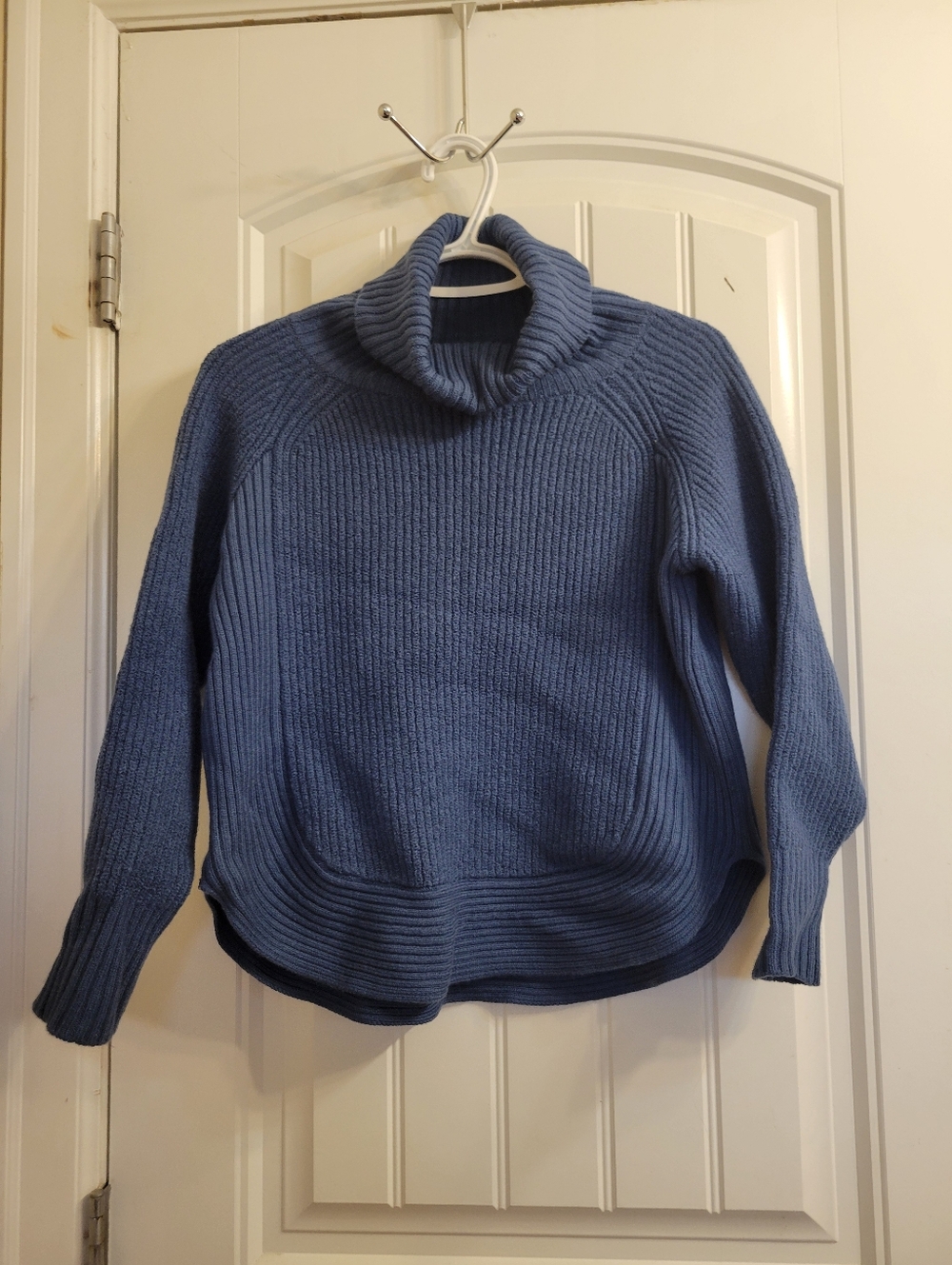 2/$50 Wilfred Slate Blue Ribbed Turtleneck Sweater